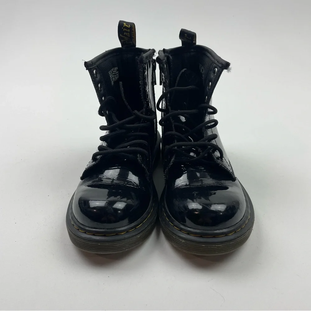 DR MARTENS 1460 PATENT LEATHER LACE UP BOOTS